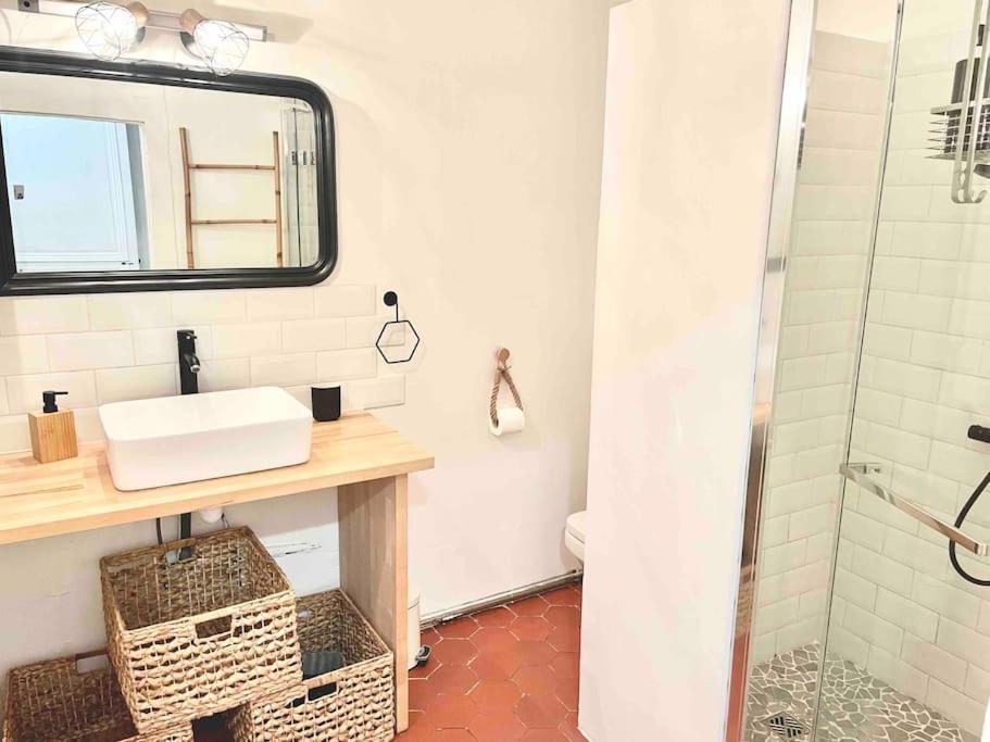 Le Jardin Secret De Nady Apartment Carcassonne Exterior photo
