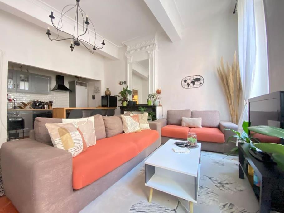 Le Jardin Secret De Nady Apartment Carcassonne Exterior photo