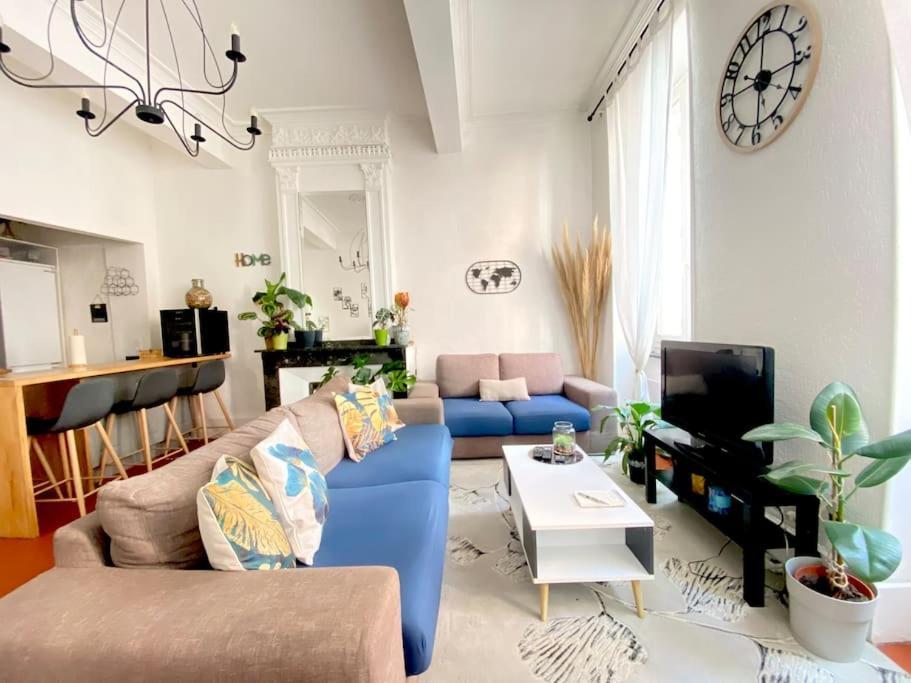 Le Jardin Secret De Nady Apartment Carcassonne Exterior photo